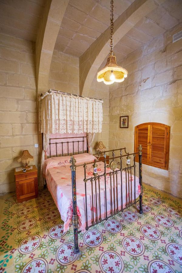 Dar Ta' Tumas Villa Għarb Buitenkant foto